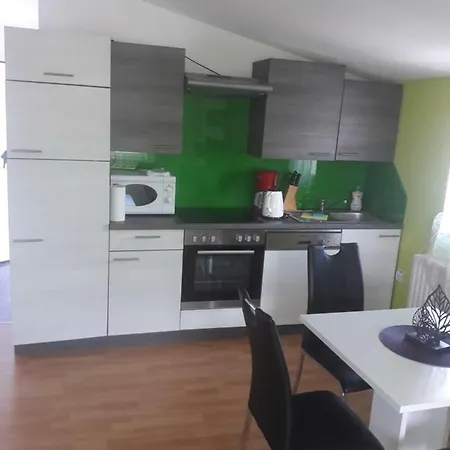 Radmani بوريتش