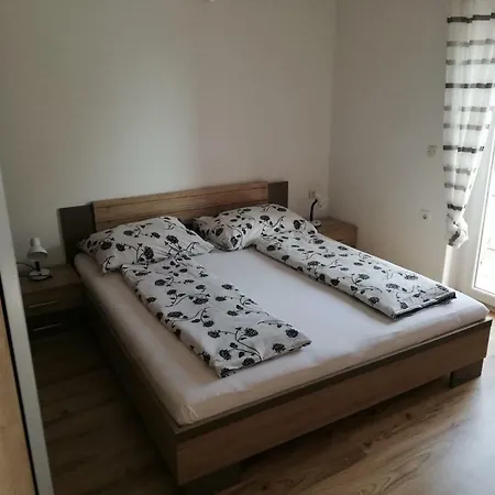 Radmani بوريتش