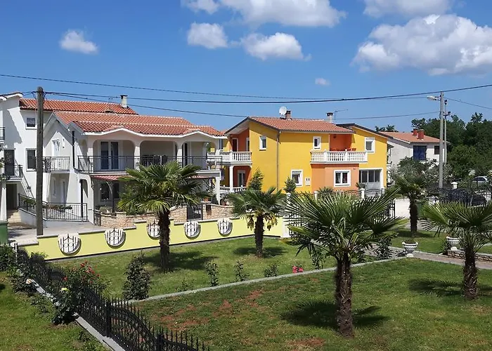 Radmani Appartamento Porec