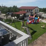 Radmani Apartment *